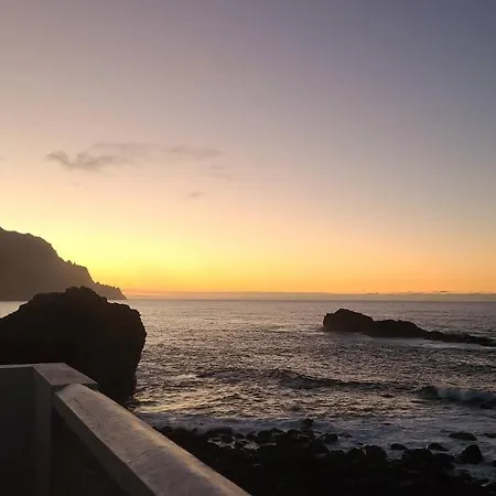In - Beautiful Sunsets From The Balcony El Roque Guest house *