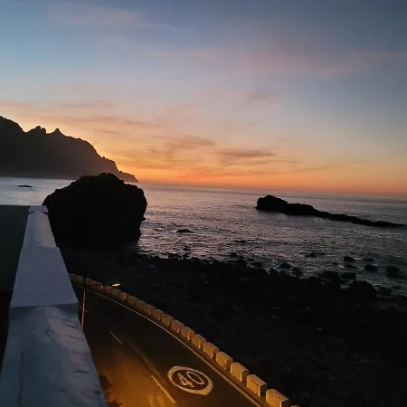 Guest house In - Beautiful Sunsets From The Balcony El Roque Santa Cruz de Tenerife